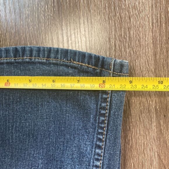 Womens 10x30 Signature Levi’s At Waist Bootcut Dark Wash Jeans - Picture 10 of 11